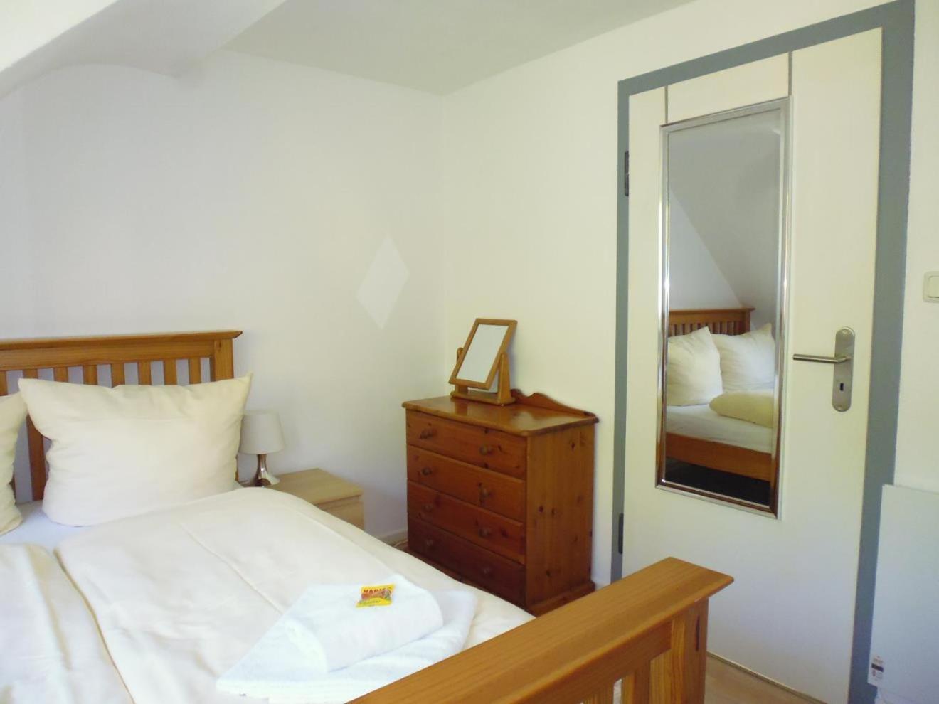 Mosel Ferienhaus Zell Bagian luar foto